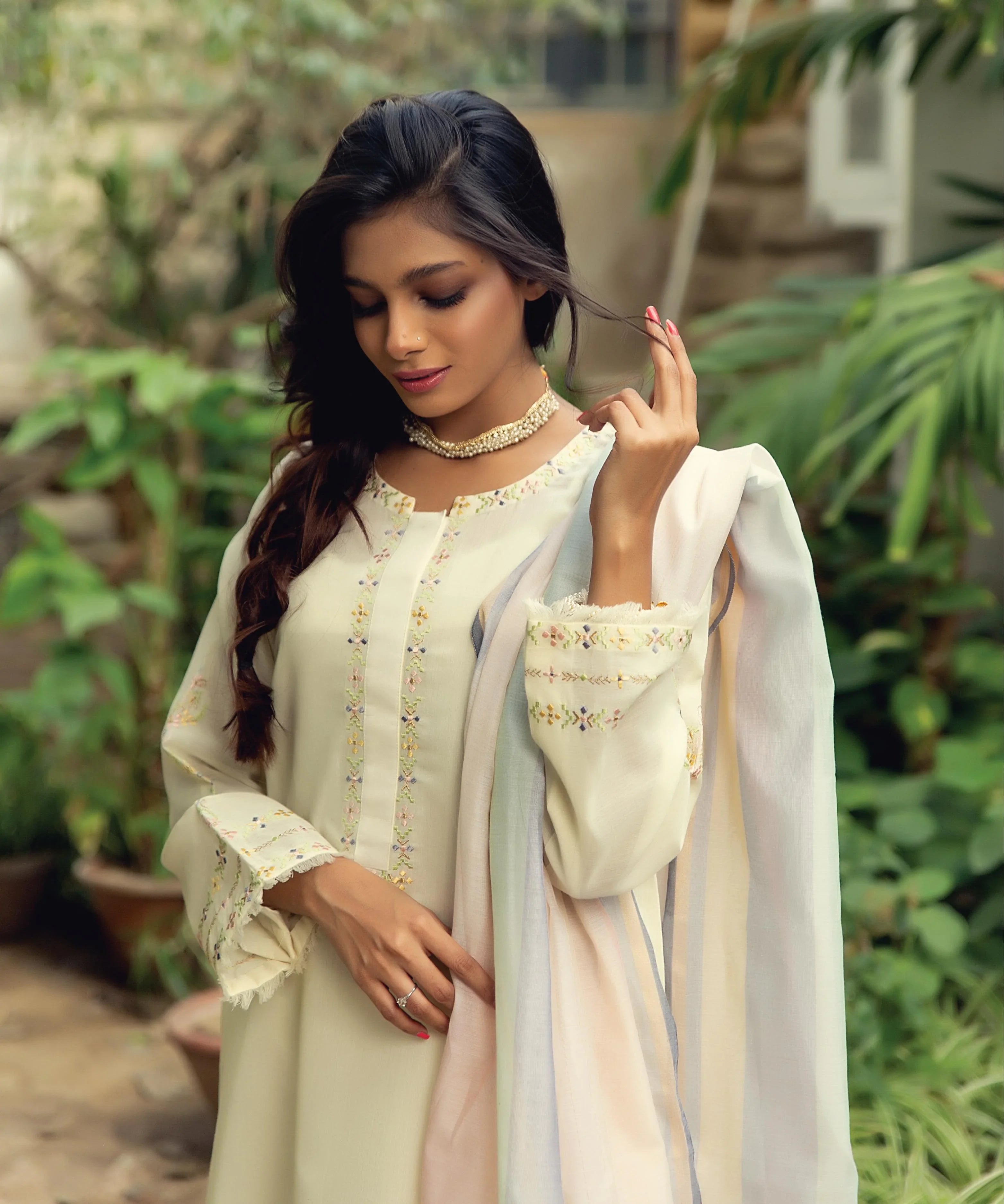 Regal Ivory - Three-Piece